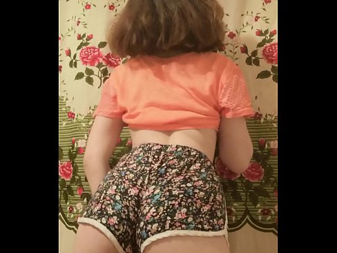 ❤️ Seksuali jauna mažylė nusimeta šortus prieš kamerą ❤️ Kietas porno prie porno lt.osagoassist.ru