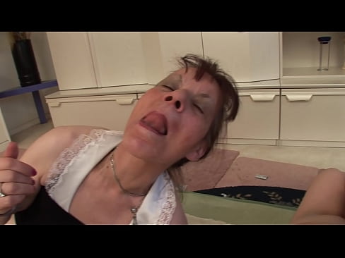 ❤️ Dvi močiutės ir vienas senelis mylisi trise ❤️ Kietas porno prie porno lt.osagoassist.ru