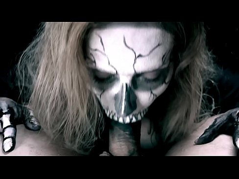 ❤️ Demoniška mergina čiulpia varpą savo juoda burna ir ryja spermą. ❤️ Kietas porno prie porno lt.osagoassist.ru